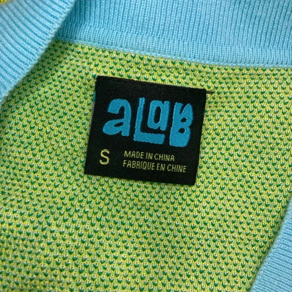 Alab Snail/Alien Cardigan size S - Picture 7 of 9